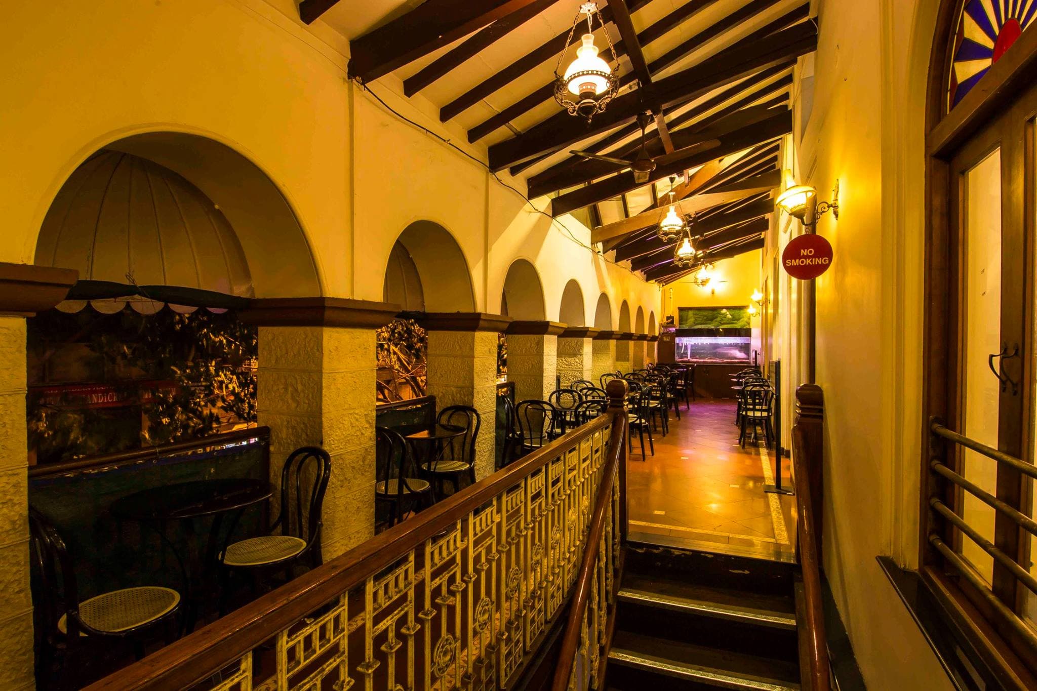 Marz-O-Rin Cafe Pune: Timeless Taste & Stories