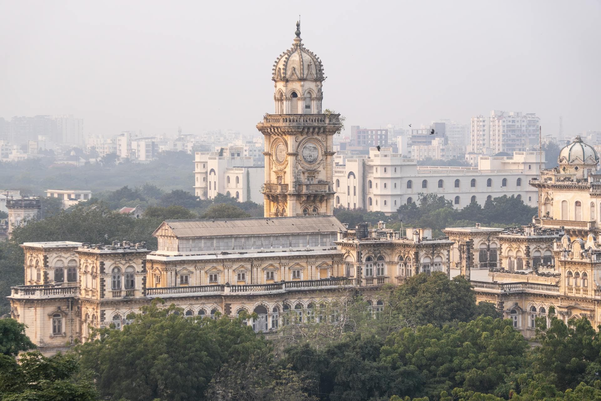 vadodara-historical-stranger-mingle-event-place